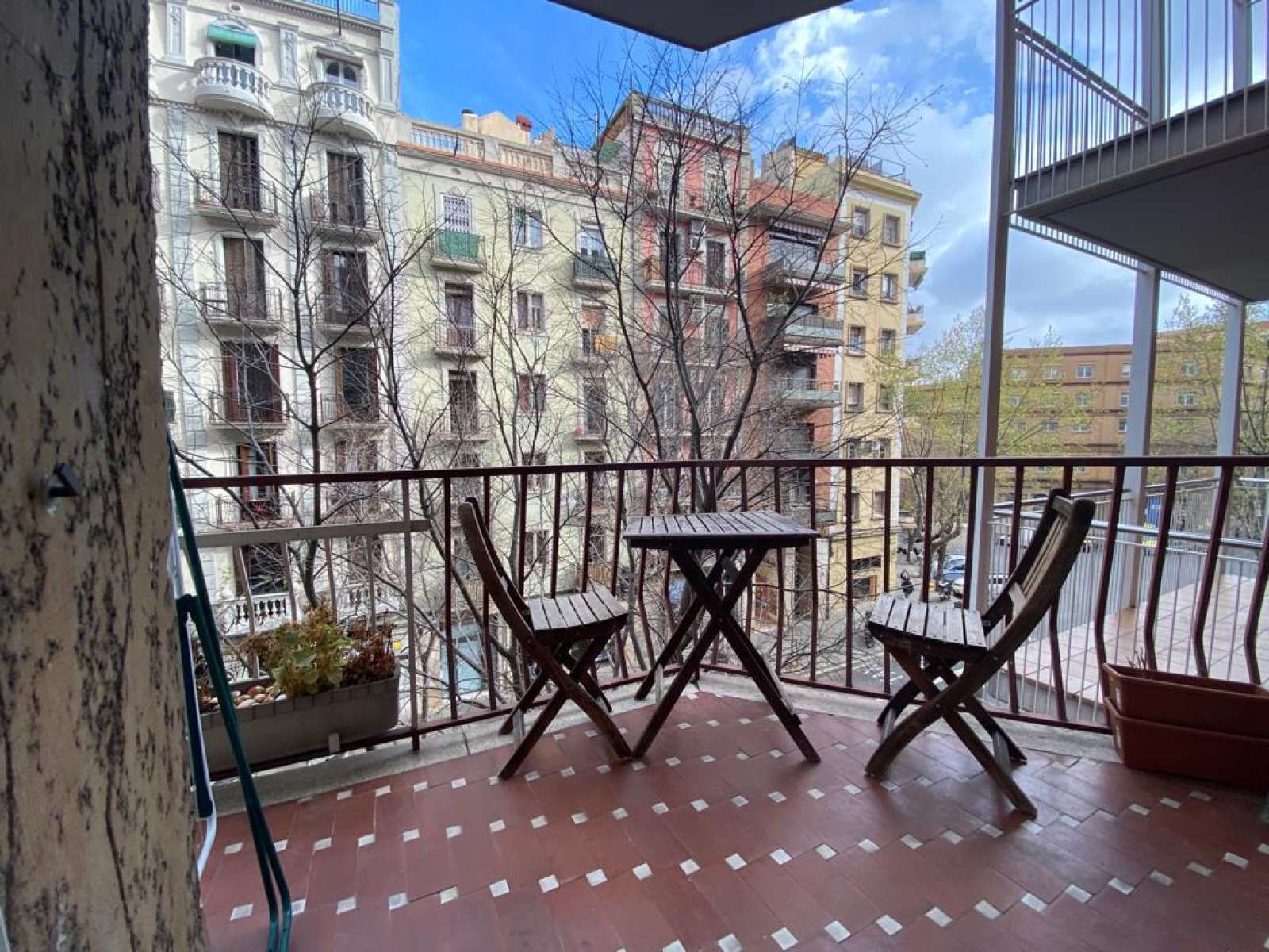 Apartment to share in El Camp de l'Arpa del Clot