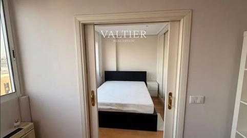 Foto 4 de Piso de alquiler en Del General Perón, Cuatro Caminos - Azca,  Madrid Capital