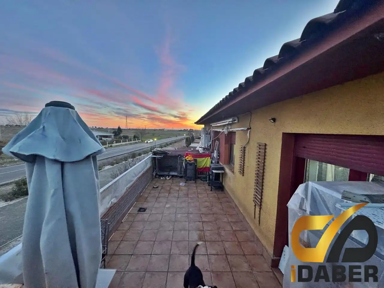 Edificio en venta en Carranque