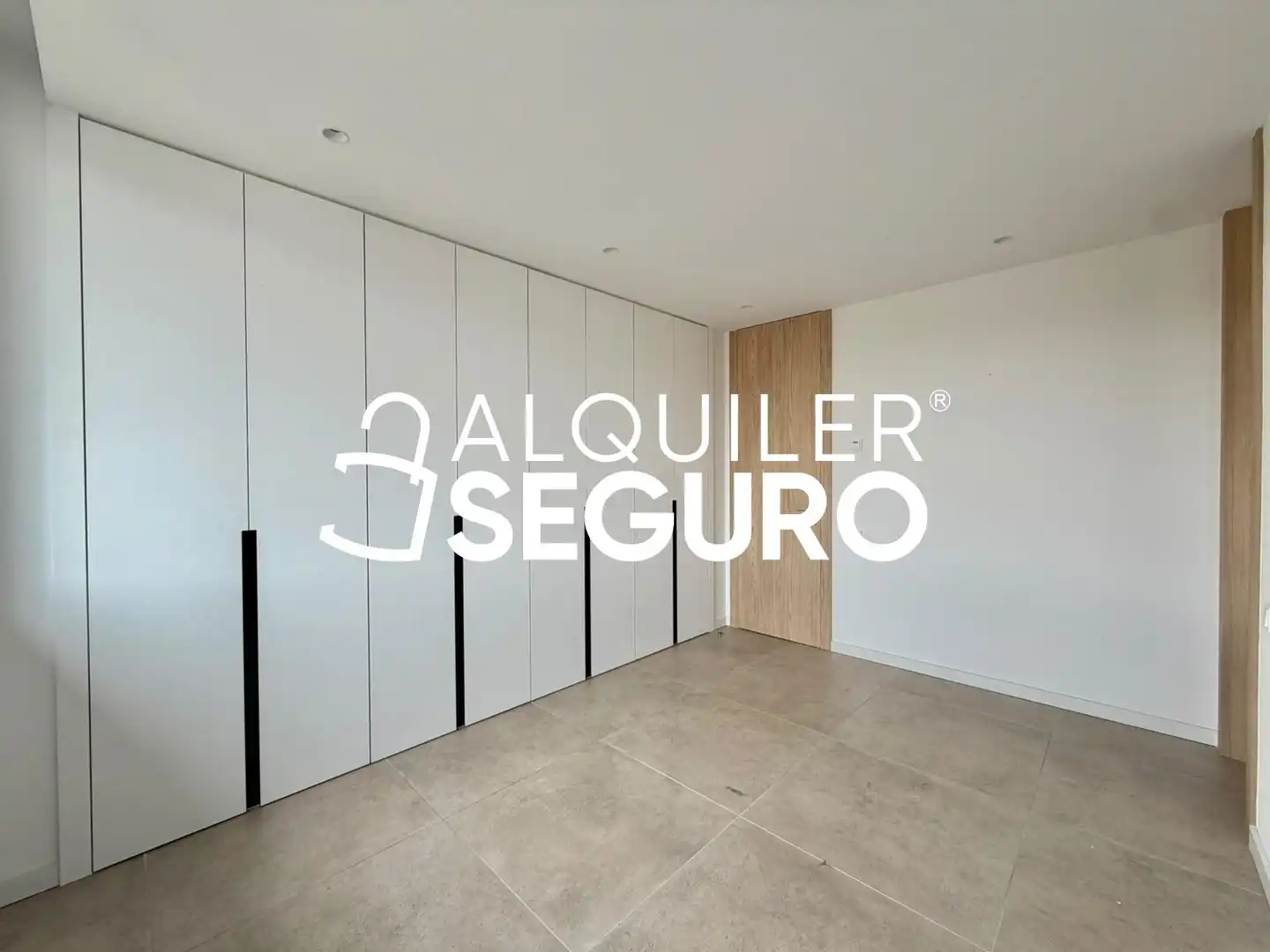 Bedroom of Flat for rent in Pozuelo de Alarcón  with Air Conditioner, Heating and Terrace