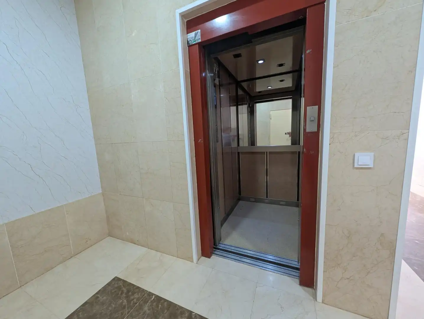 Flat for sale in Paiporta  with Air Conditioner, Terrace and Storage room