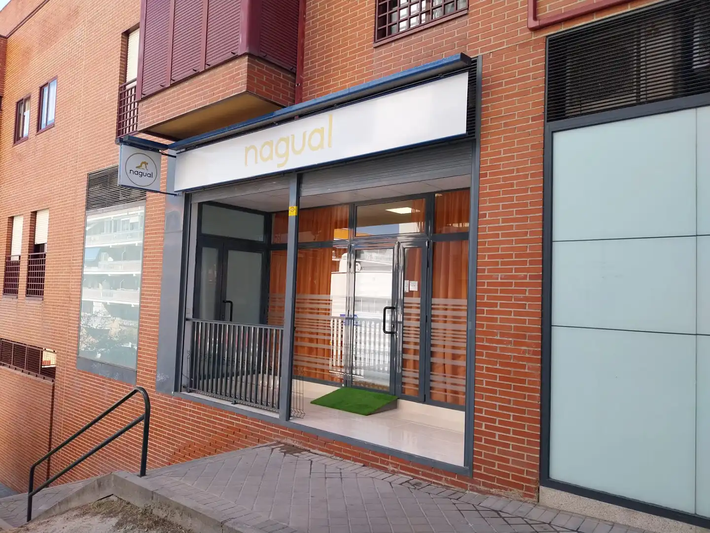 Local de lloguer en Madrid amb Aire condicionat i Calefacció