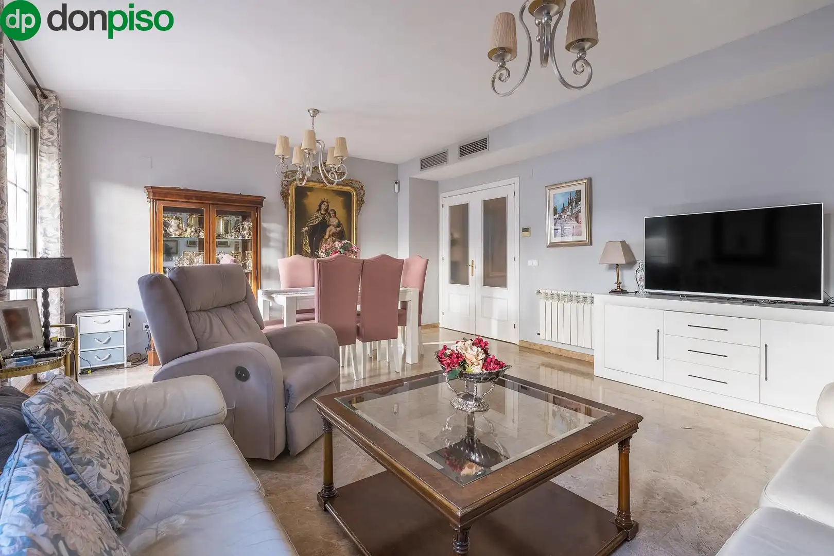 Living room of Detached homes for sale in Armilla  with Air Conditioner, Terrace and Balcony