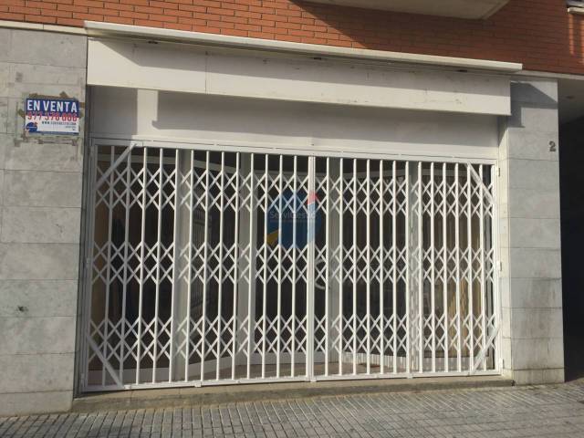 Local comercial en Venta en Llevant en Vila-seca Poble