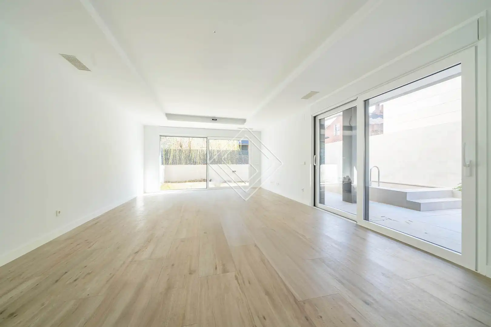 Casa adosada en venta en Ciudad Universitaria