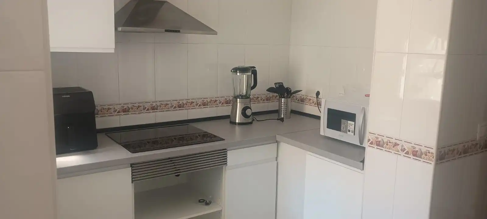 Flat with pool to rent in Renfe - Bulevar 1ª y 2ª Fase, imagen 5