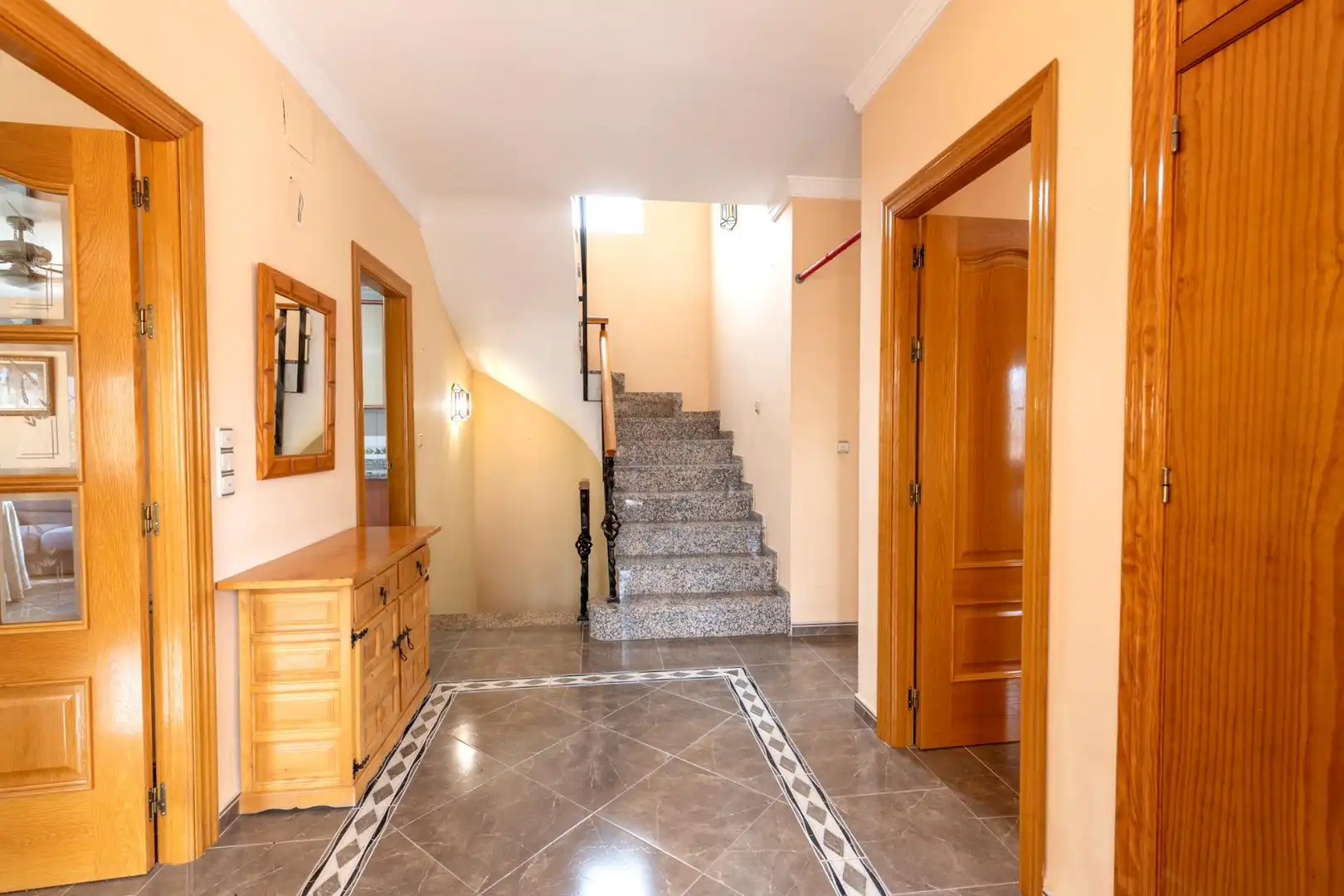 Casa o chalet en venta en Escúzar con Terraza y Piscina