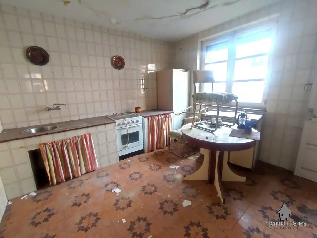 Kitchen of Houses for sale in Langreo  with Terrace and Storage room