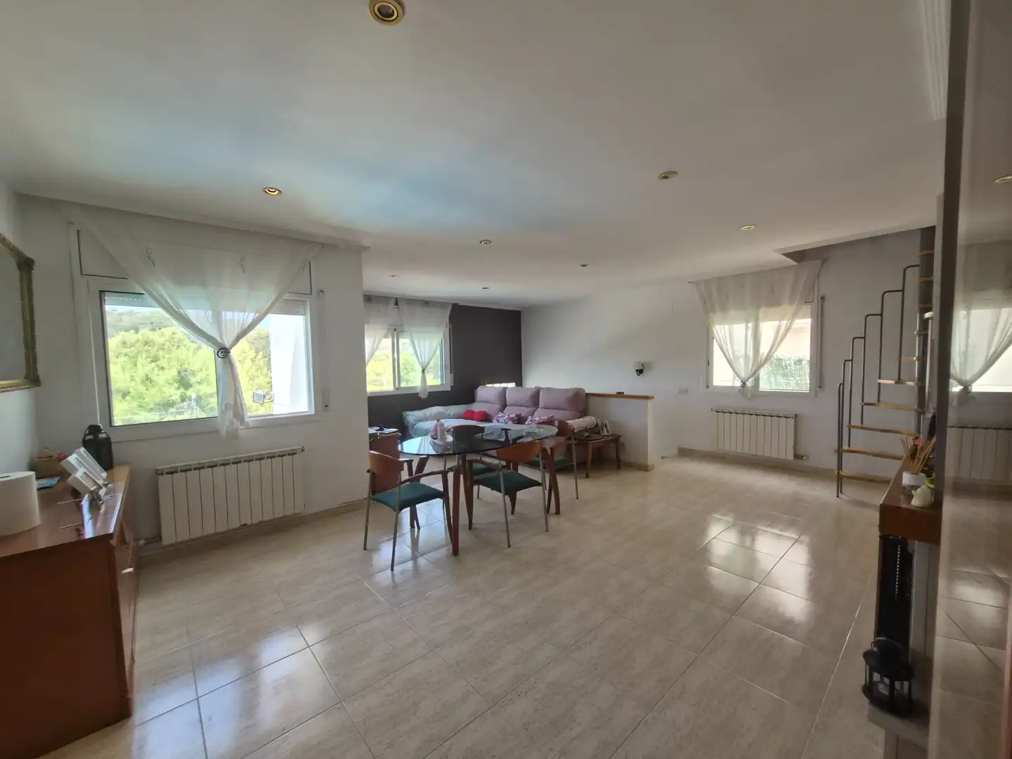 Sala de estar de Casa o chalet en venta en Roda de Berà con Calefacción, Jardín privado y Terraza
