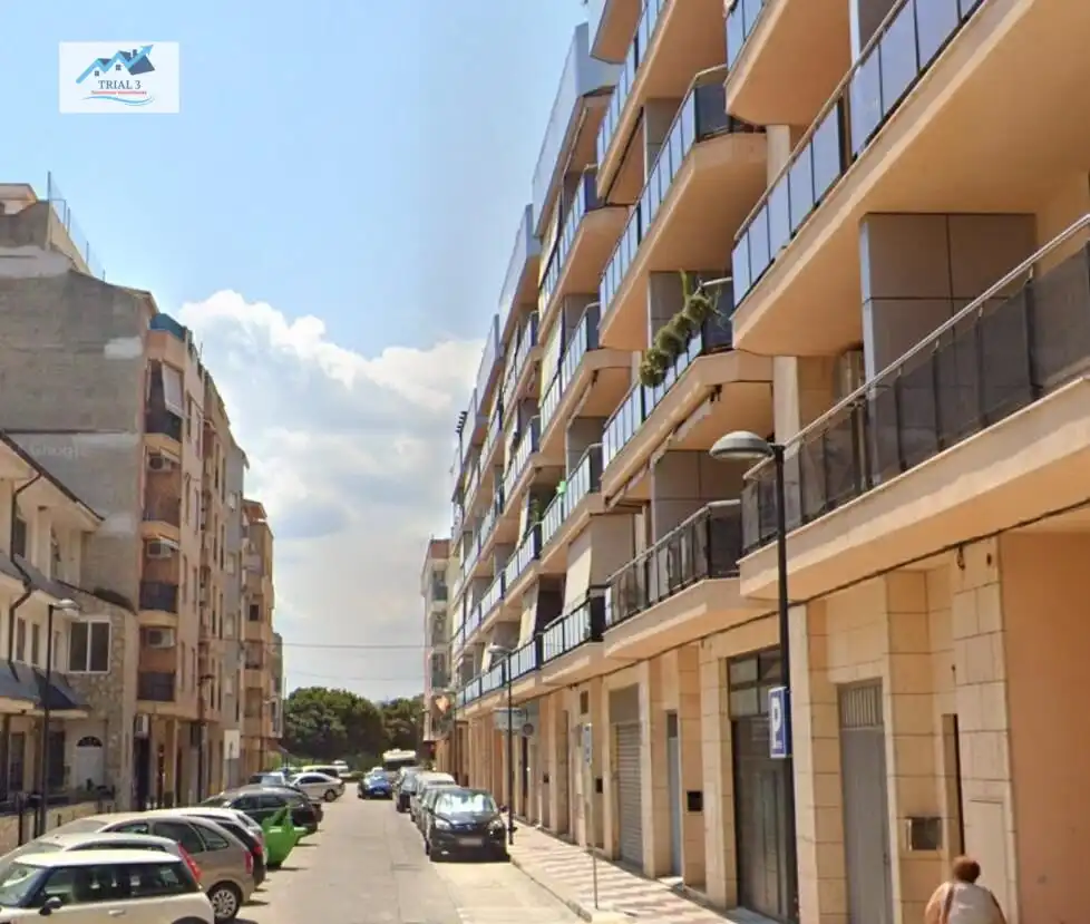 Dúplex con ascensor en venta en Calle FRANCESC RIBALTA, imagen 2
