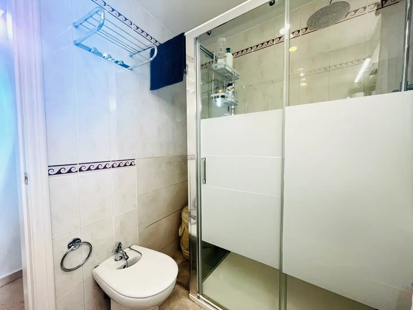 Baño de Piso en venta en Málaga con Aire acondicionado, Calefacción y Amueblado