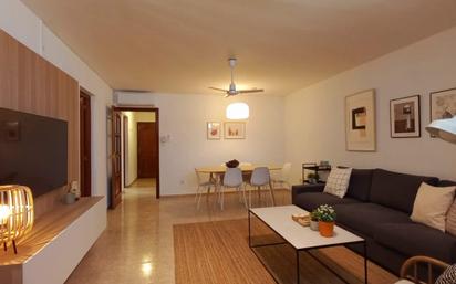 Living room of Flat for sale in Cambrils  with Private garden, Terrace and Balcony