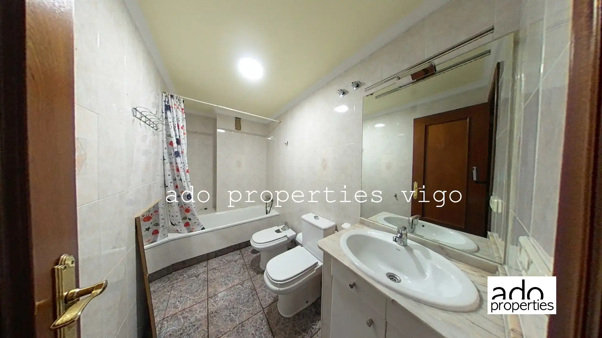 Flat for rent in Rúa Canario, Casablanca - Calvario