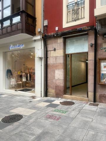 Local comercial en Alquiler en Calle José Felipe Quijano, 5 en Centro
