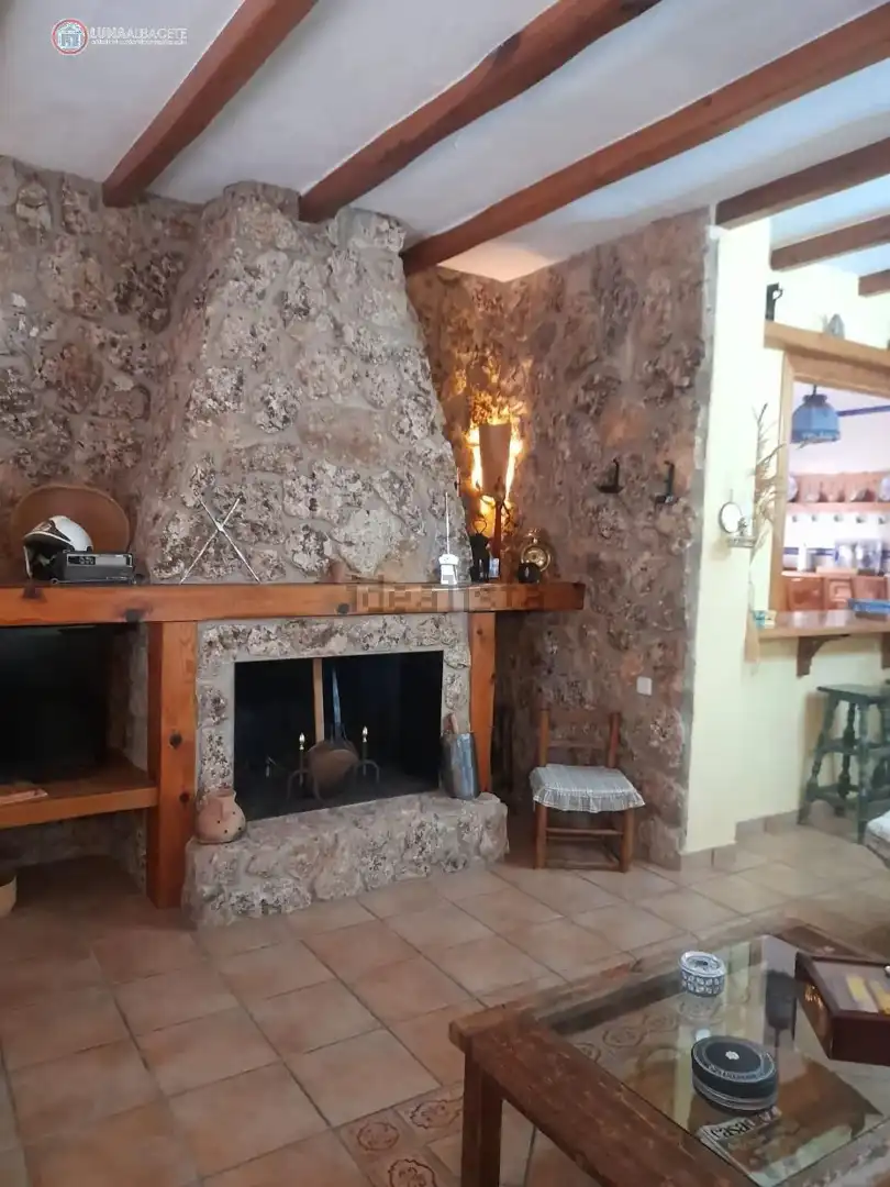 Casa o xalet en venda en Albacete amb Aire condicionat, Calefacció i Jardí privat