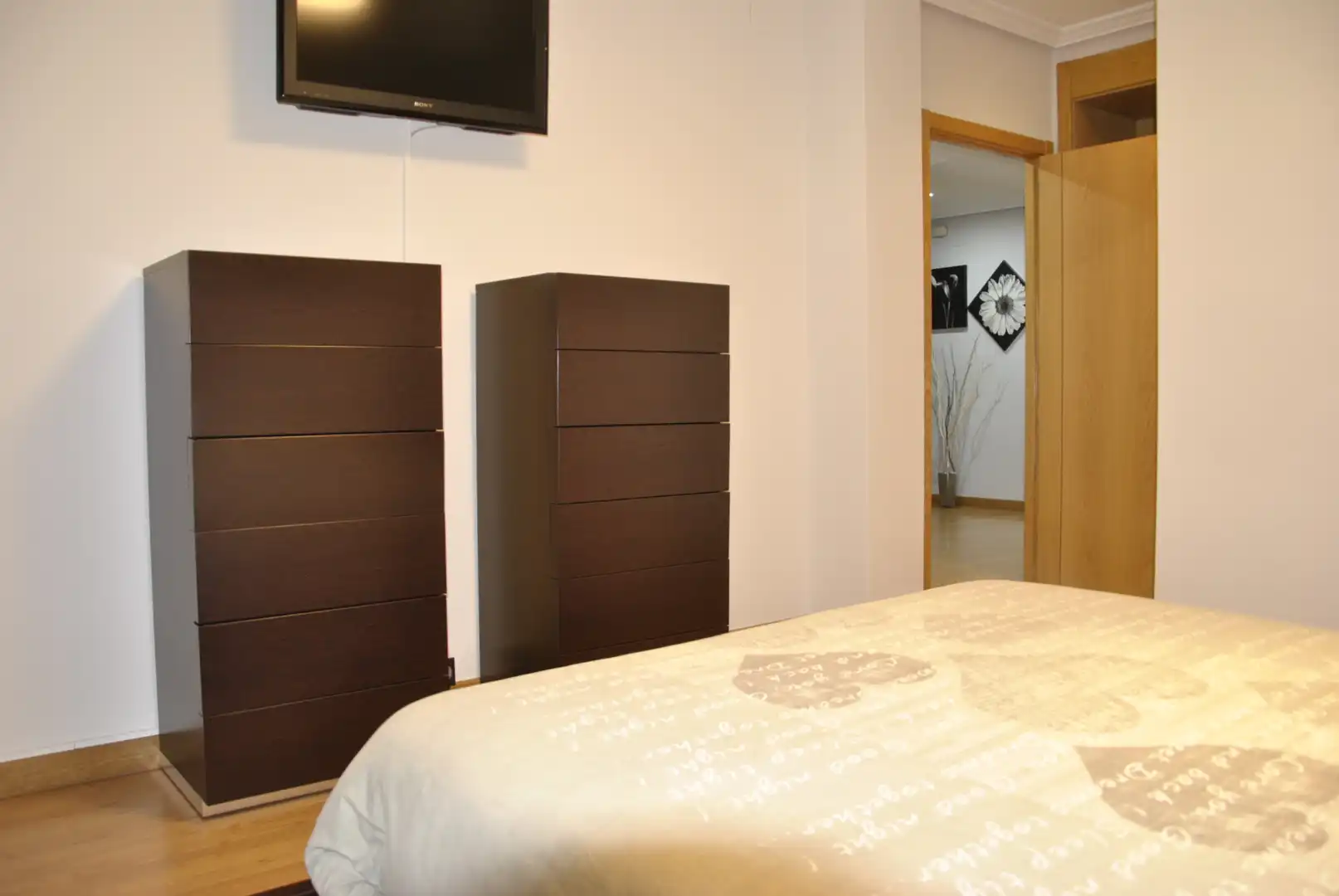 Habitación de Piso de alquiler en Plasencia con Aire acondicionado, Calefacción y Jardín privado