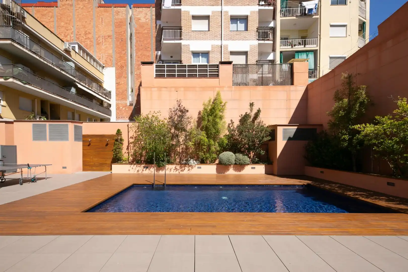 Swimming pool of Duplexes for sale in Barcelona  with Parquet flooring, Furnished and Community pool