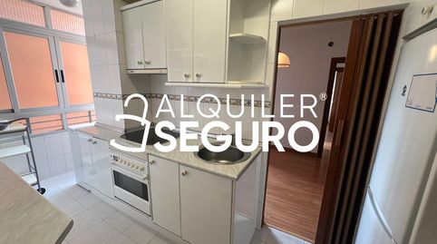 Foto 3 de Piso de alquiler en Patricio Aguado, Canillas, Madrid Capital