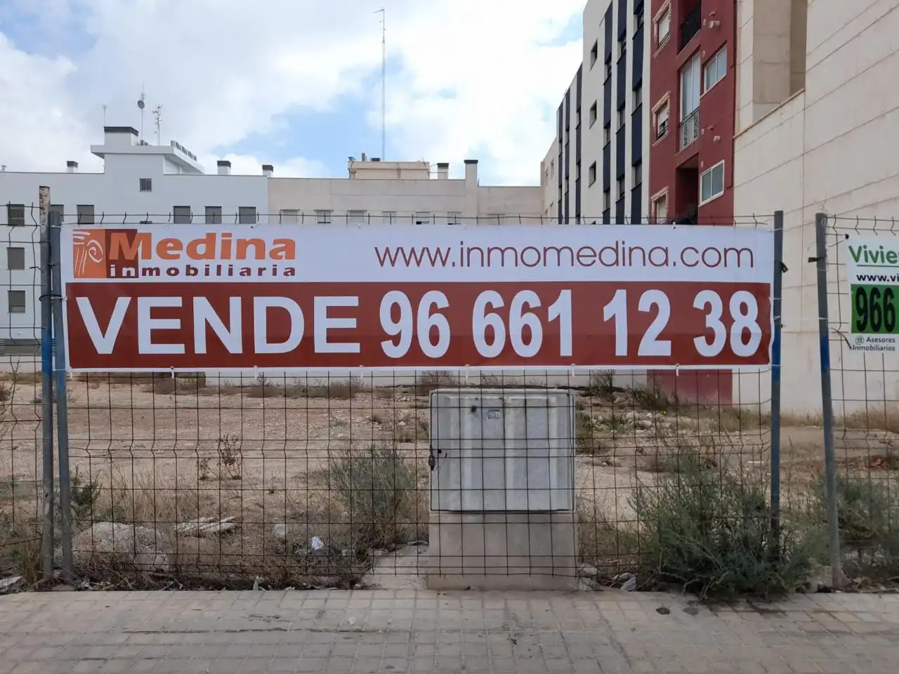 Vista exterior de Residencial en venta en Elche / Elx