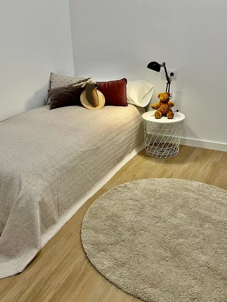 Habitación de Piso en venta en El Prat de Llobregat con Aire acondicionado, Calefacción y Terraza