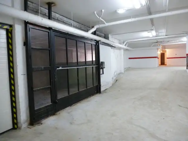 Garaje en venta en C/ Junquillo, Cabra