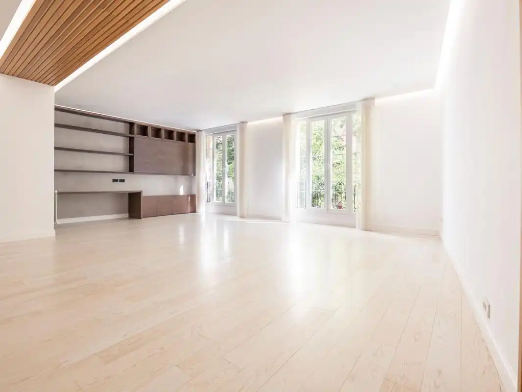Piso con ascensor en venta en C. de López de Hoyos, imagen 7