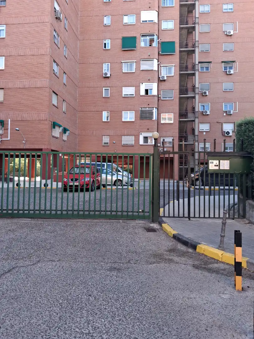 Parkplatz von Wohnung zum Verkauf in Madrid mit Terrasse