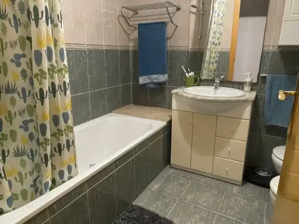 Bany de Pis en venda en  Barcelona Capital