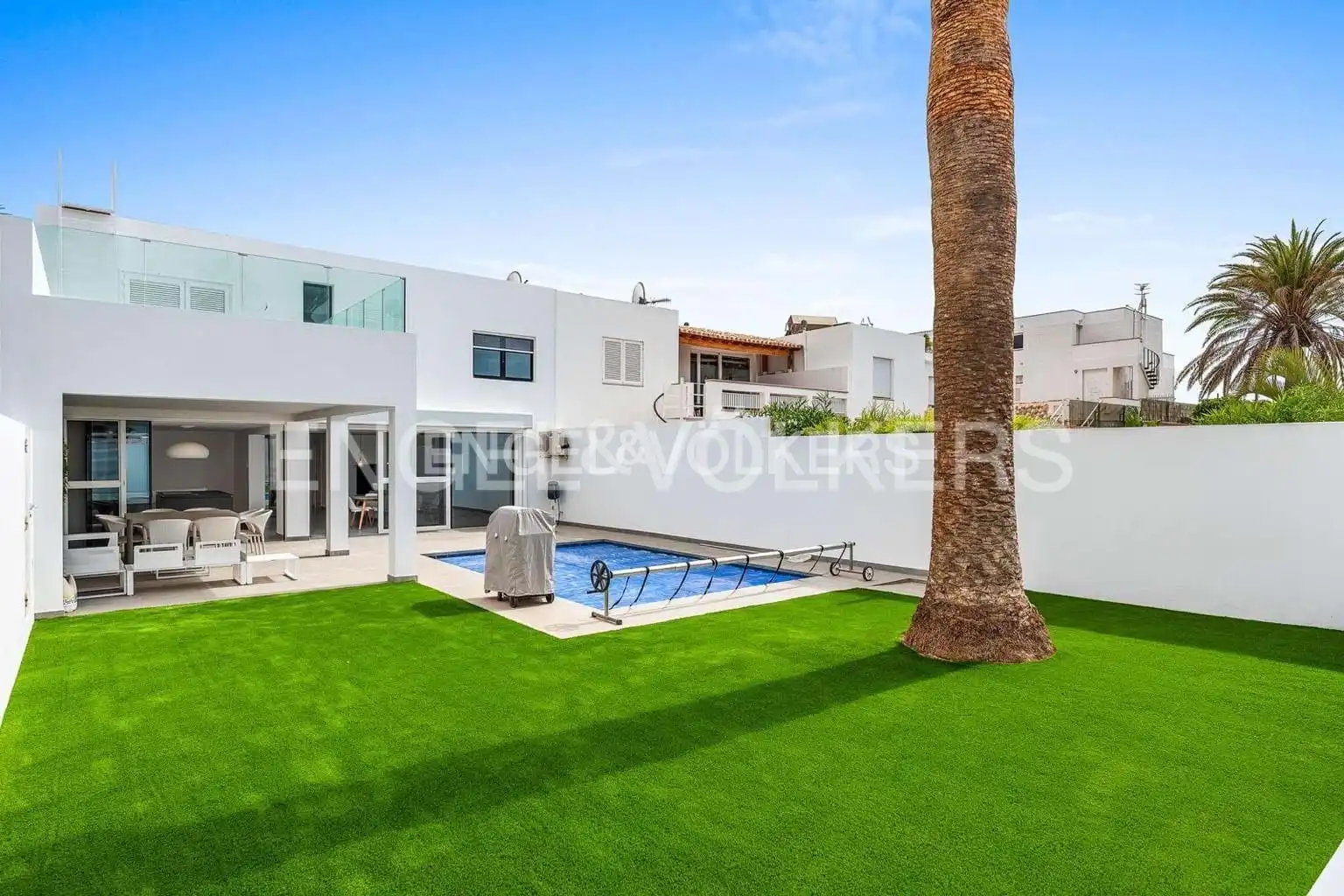 Vista exterior de Casa o chalet en venta en Arona con Aire acondicionado, Terraza y Piscina