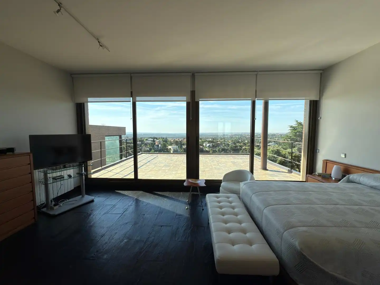 Sala de estar de Casa o chalet en venta en Torrelodones con Jardín privado, Terraza y Piscina