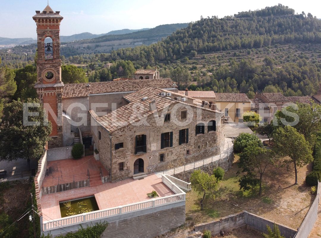 Exterior view of Country house for sale in Castellbell i el Vilar  with Air Conditioner, Heating and Private garden