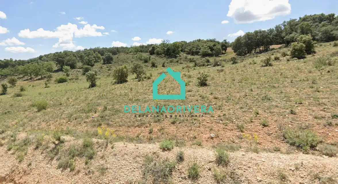 Land for sale in Ambite