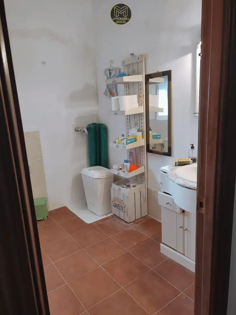 Bany de Casa o xalet en venda en Jaén amb Piscina