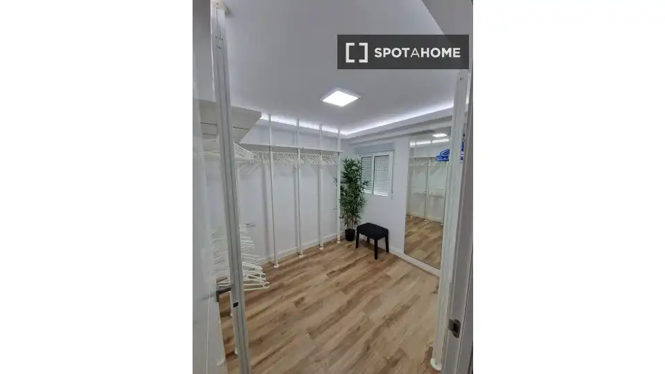 Apartamento para compartir en Villajoyosa / La Vila Joiosa con Aire acondicionado, Terraza y Amueblado