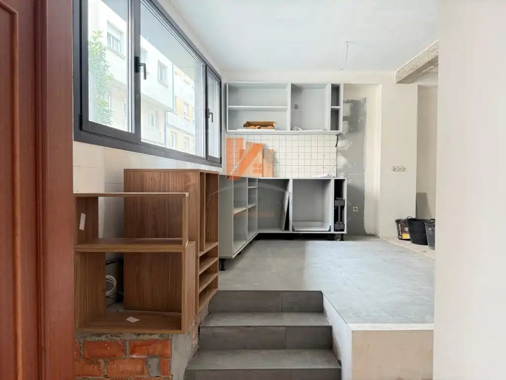 Küche von Wohnungen zum Verkauf in Santiago de Compostela  mit Balkon