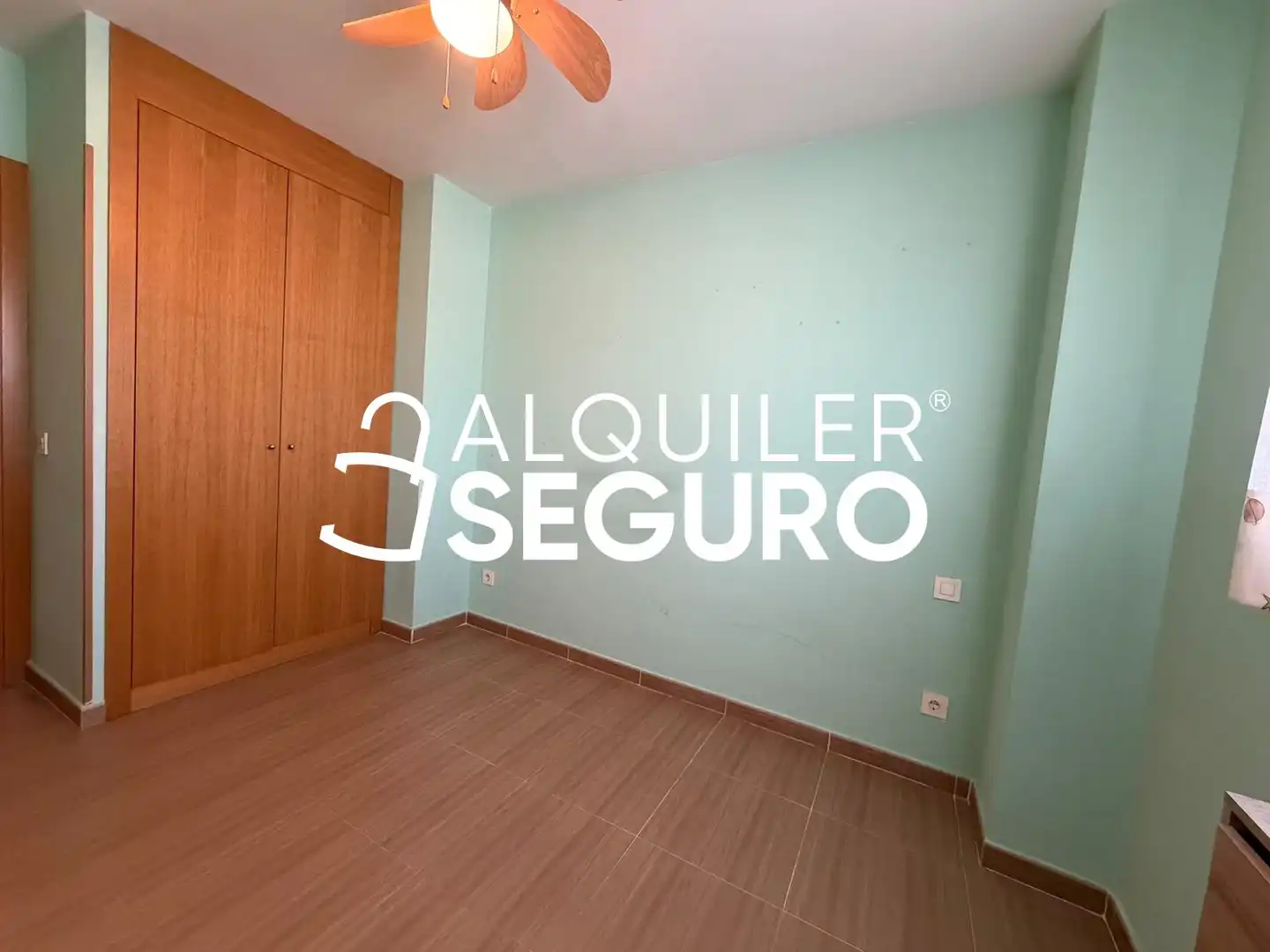 Habitación de Piso de alquiler en Rivas-Vaciamadrid con Aire acondicionado, Calefacción y Trastero