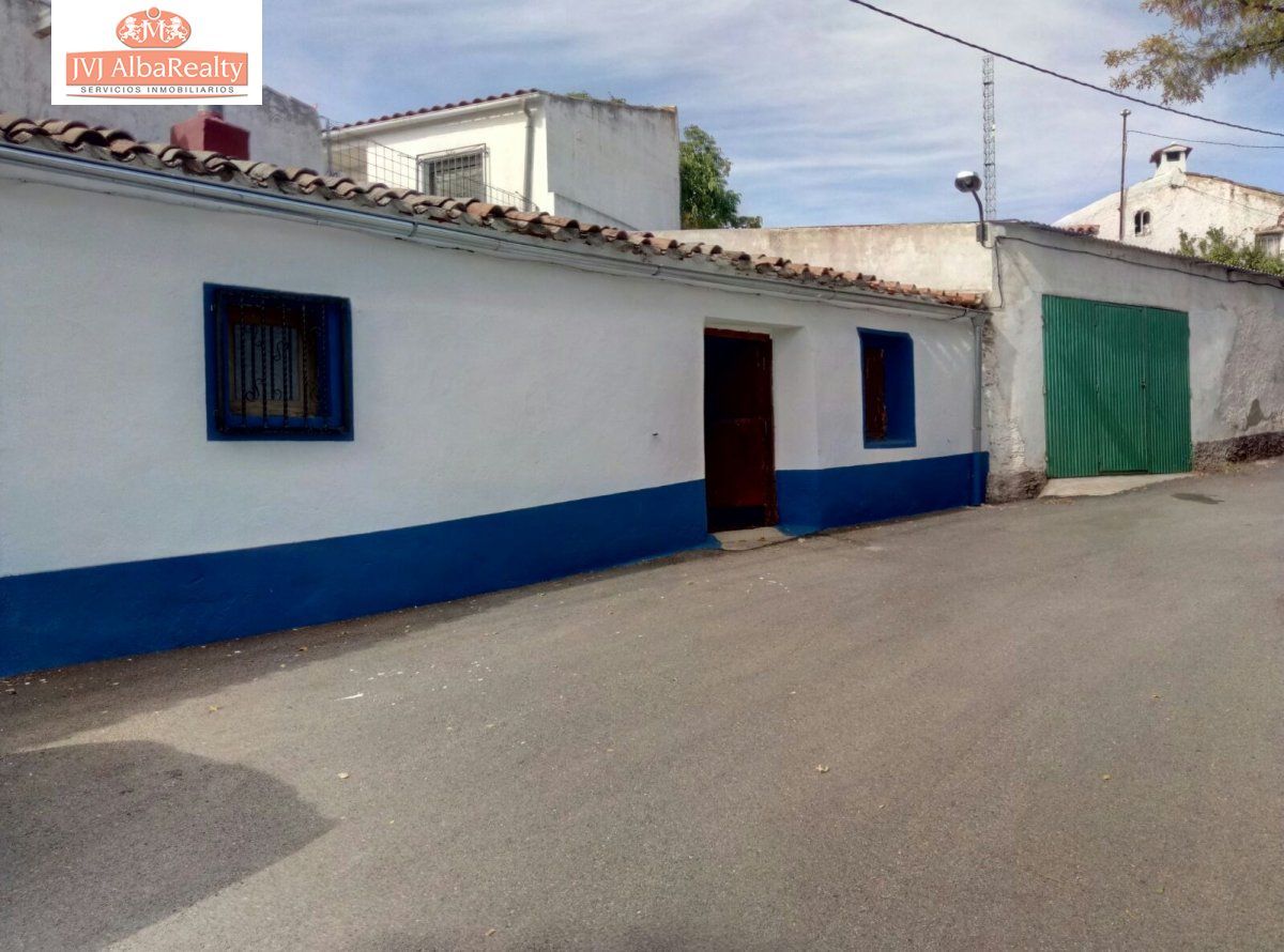 Vista exterior de Casa o xalet en venda en Peñascosa amb Terrassa i Traster