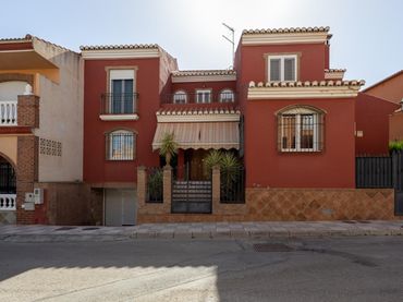 Villa in vendita a SOL 4