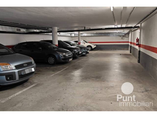 Garaje en Venta en Horta