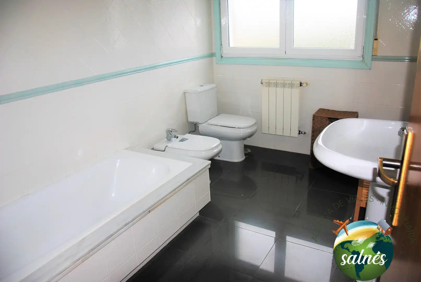 Bathroom of Houses for rent in Sanxenxo  with Private garden, Terrace and Furnished