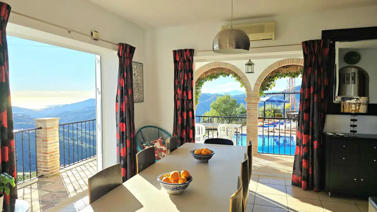 Chalet con terraza en venta en Calle Reina, imagen 10
