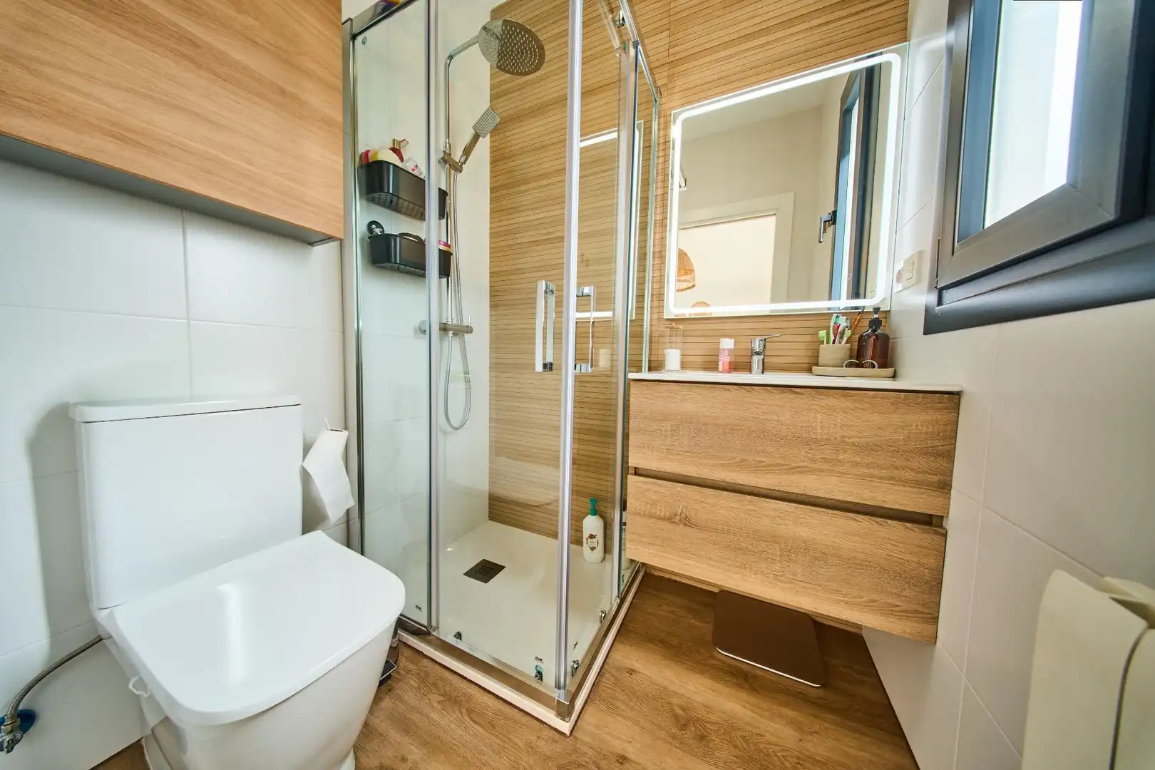 Baño de Casa o chalet en venta en Dílar con Calefacción y Piscina comunitaria