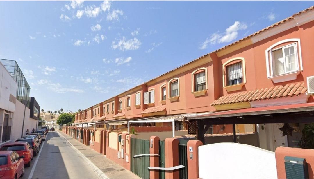 Exterior view of House or chalet for sale in Chiclana de la Frontera