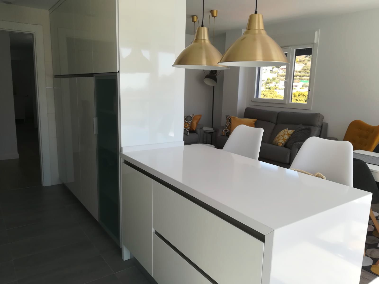 Cuina de Àtic de lloguer en Almuñécar amb Aire condicionat, Calefacció i Parquet