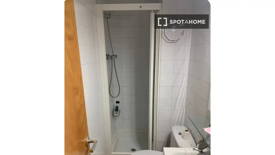 Habitació a Sabadell, Barcelona
