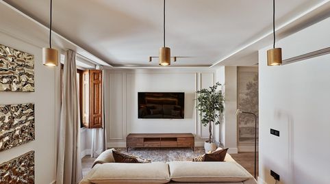 Foto 2 de Apartament en venda a Calle de Manuela Malasaña, Universidad - Malasaña, Madrid Capital