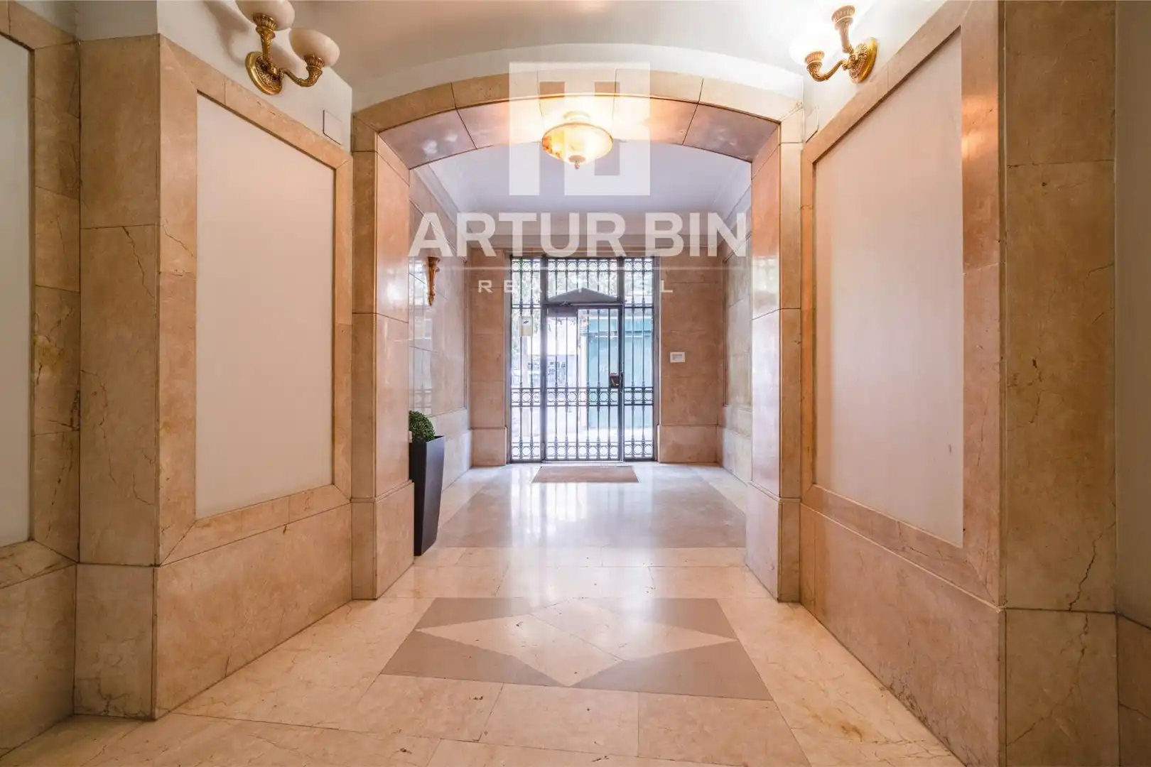 Apartamento en venta en Valencia con Terraza