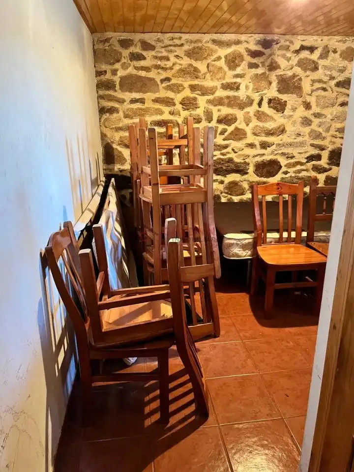 Local en venda en A Pobra de Trives  amb Aire condicionat i Moblat