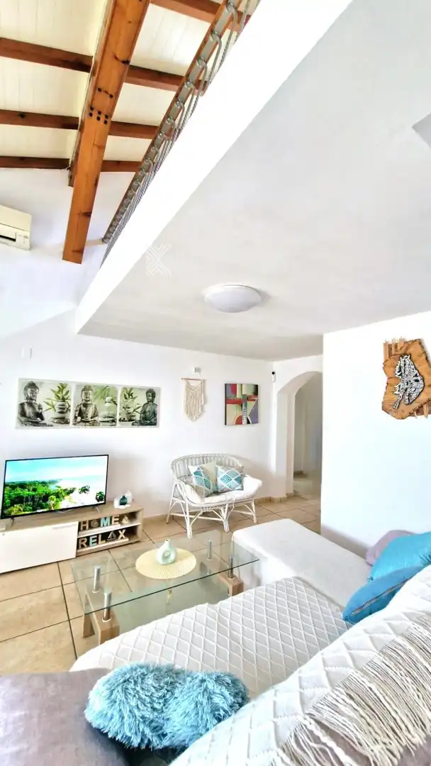 Sala de estar de Piso de alquiler en L'Alfàs del Pi con Aire acondicionado, Terraza y Trastero