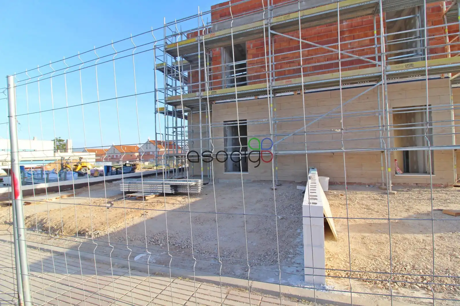 Vista exterior de Casa o xalet en venda en Yunquera de Henares amb Calefacció i Terrassa